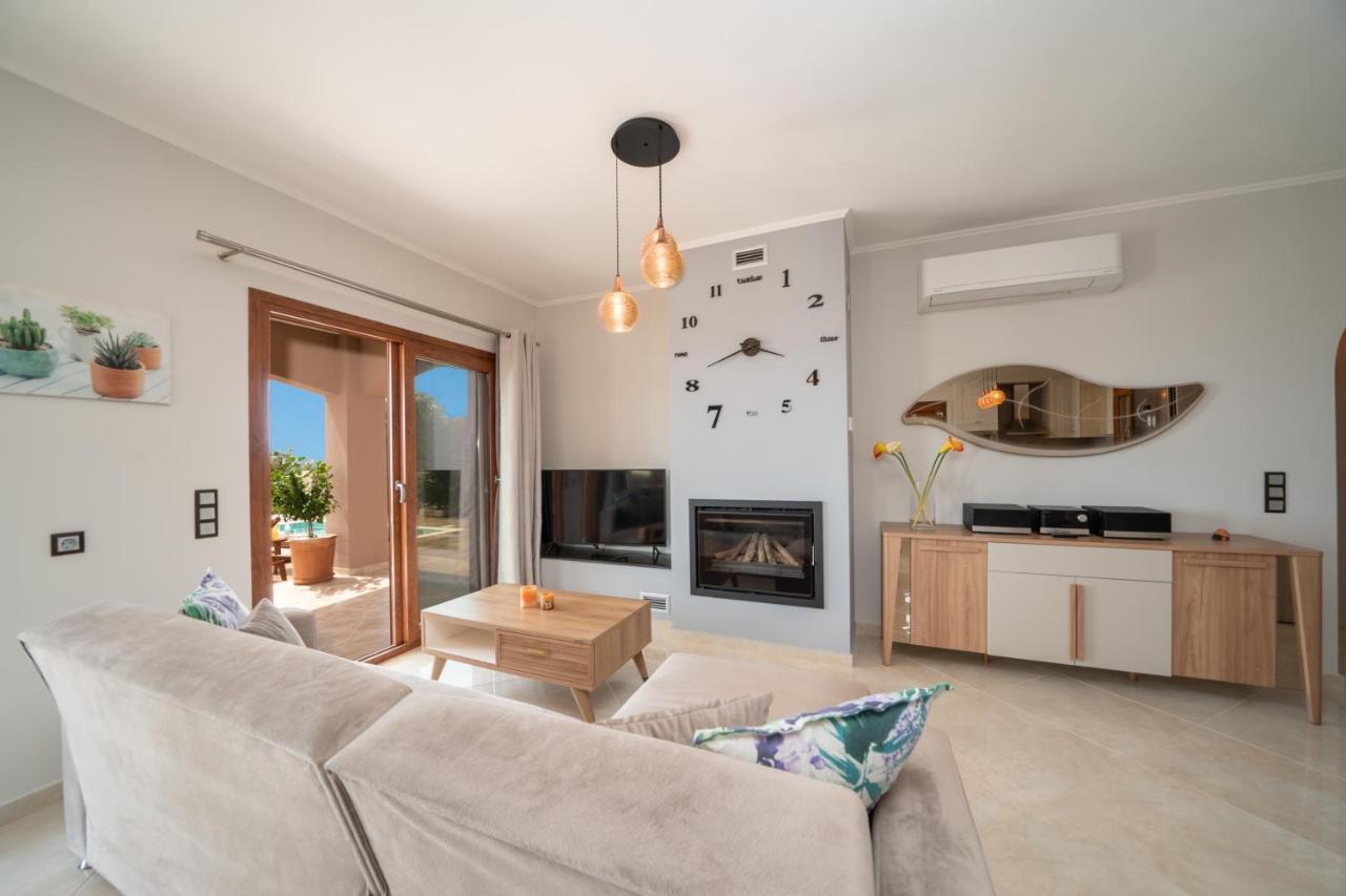 Villa Cleopatra Фискардон Экстерьер фото