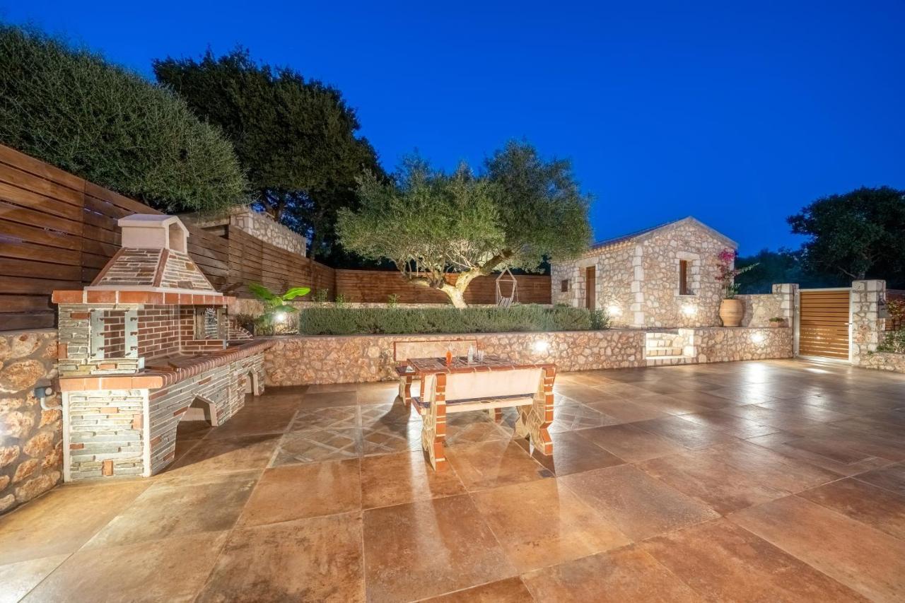Villa Cleopatra Фискардон Экстерьер фото