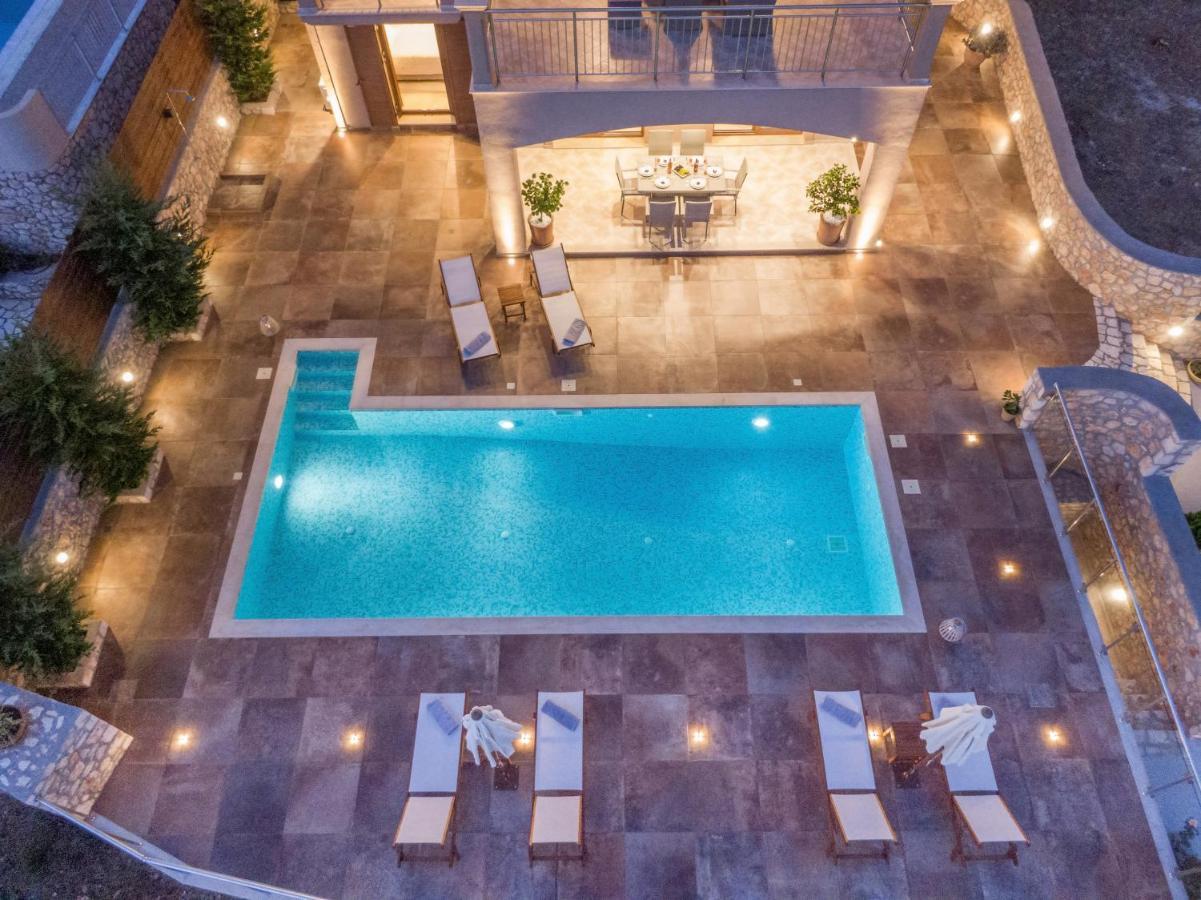 Villa Cleopatra Фискардон Экстерьер фото